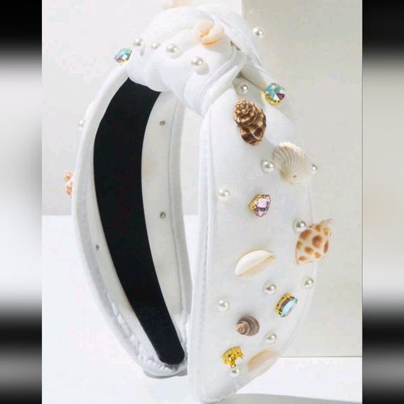 NWOT Top Knot White Seashell Embellished Headband - Picture 1 of 4